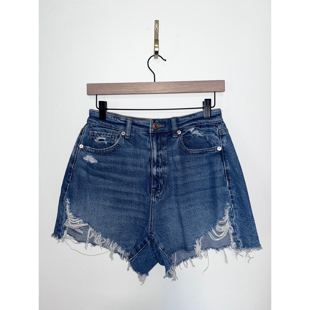 American Eagle Highest Rise Mom Short Blue Distressed Denim Size 6 Casual Summer